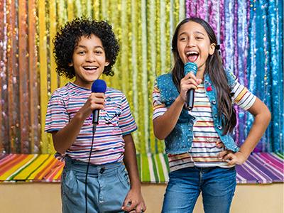 kids singing 2